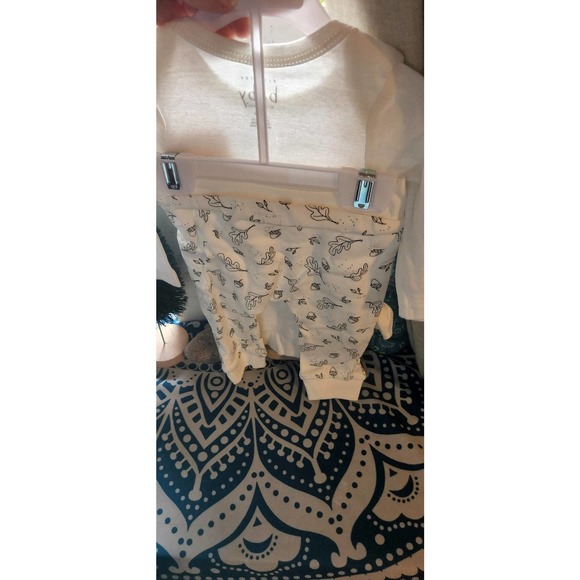 Baby 3-6 nwt Rae Dunn 3 piece set Happy fall y'all baby shower bow pants onesie - Picture 5 of 12